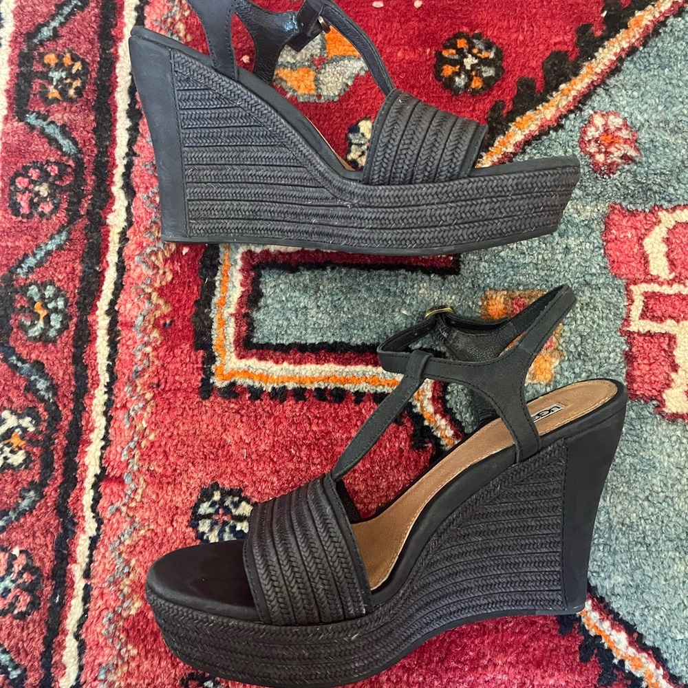 UGG Fitchie Black Jute Ankle & T strap Wedge Sandal Women’s 8.5